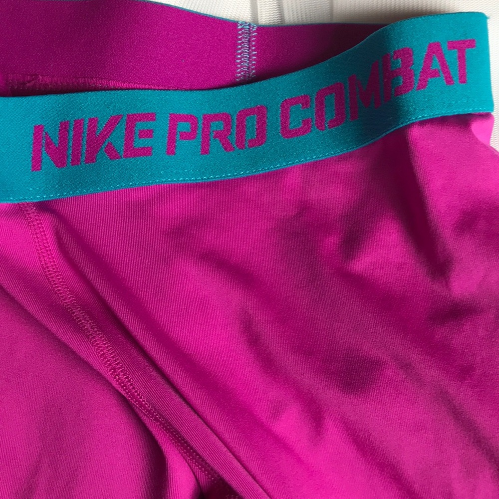 Nike Pro Combat Cropped Tights